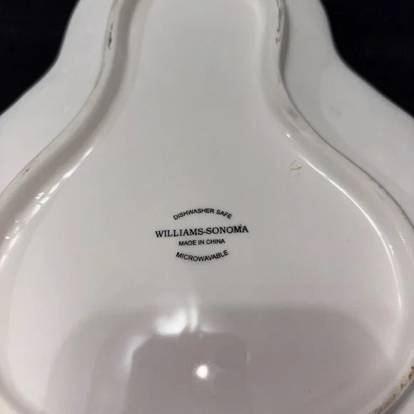 4-Williams Sonoma Snowman Plates Set - Red and Black - Picture 7 of 11